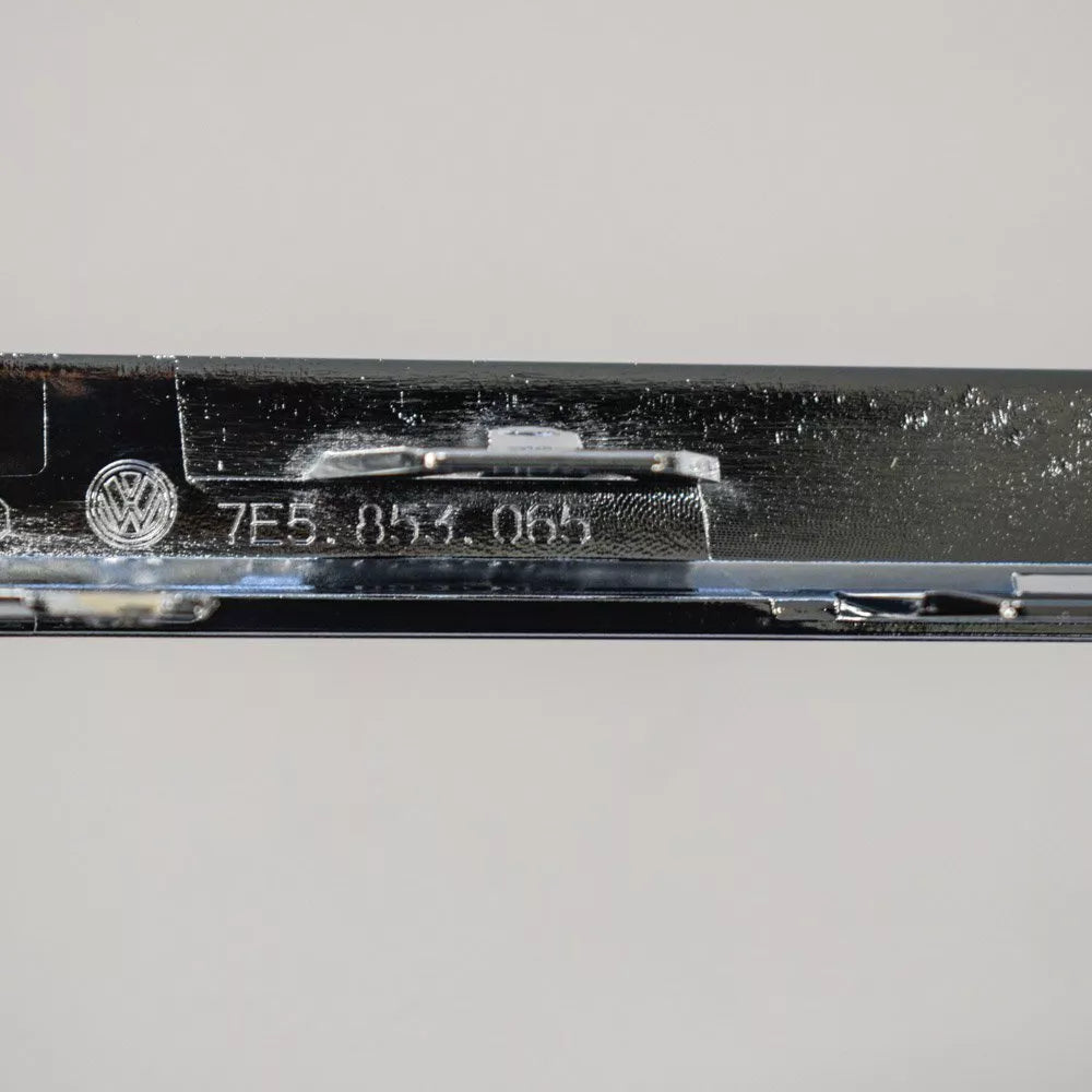 NEW VOLKSWAGEN TRANSPORTER T6 FRONT LEFT CHROME COVER TRIM 7E5853065 2ZZ