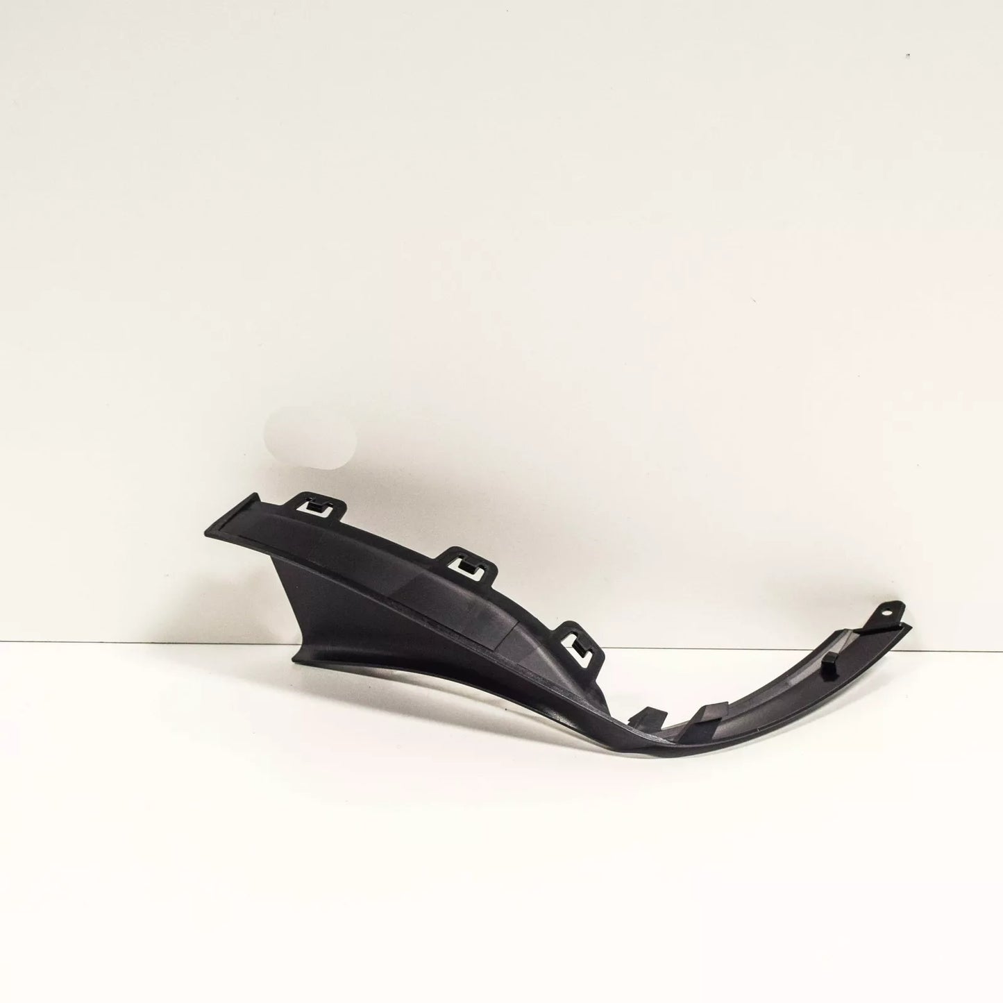 NEW MB A W176 AMG FRONT BUMPER LOWER LEFT COVER TRIM A1768853500 ORIGINAL