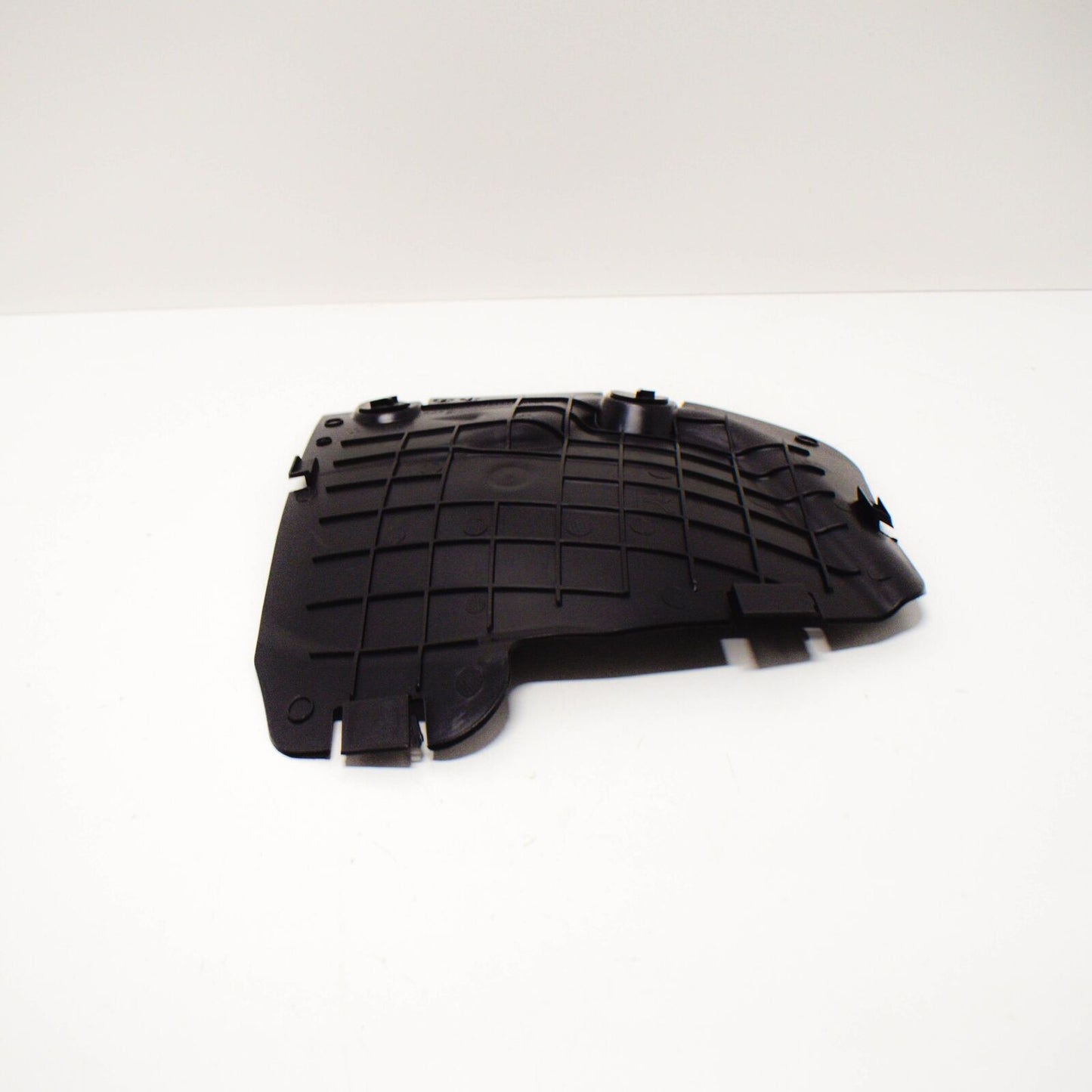 NEW MERCEDES BENZ C W205 FRONT RIGHT FENDER SERVICING FLAP A2056900200 ORIGINAL