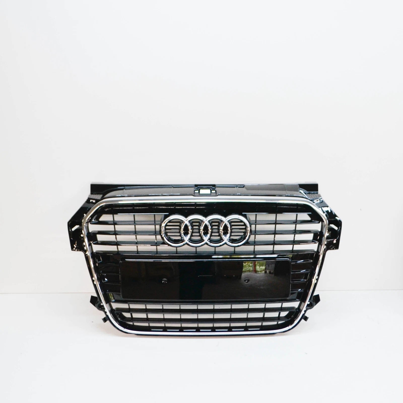 NEW AUDI A1 MK1 FRONT RADIATOR GRILLE 8X0853651T94
