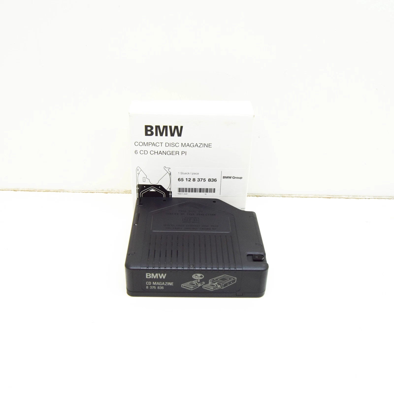 NEW BMW 7 E38 CD-MAGAZINE CHANGER 65128375836 8375836 ORIGINAL