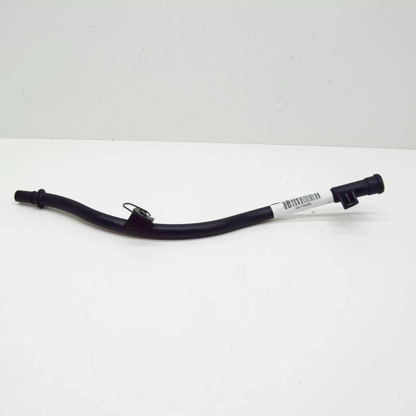 NEW VW AMAROK 2H ENGINE OIL DIPSTICK TUBE 03L115629G ORIGINAL