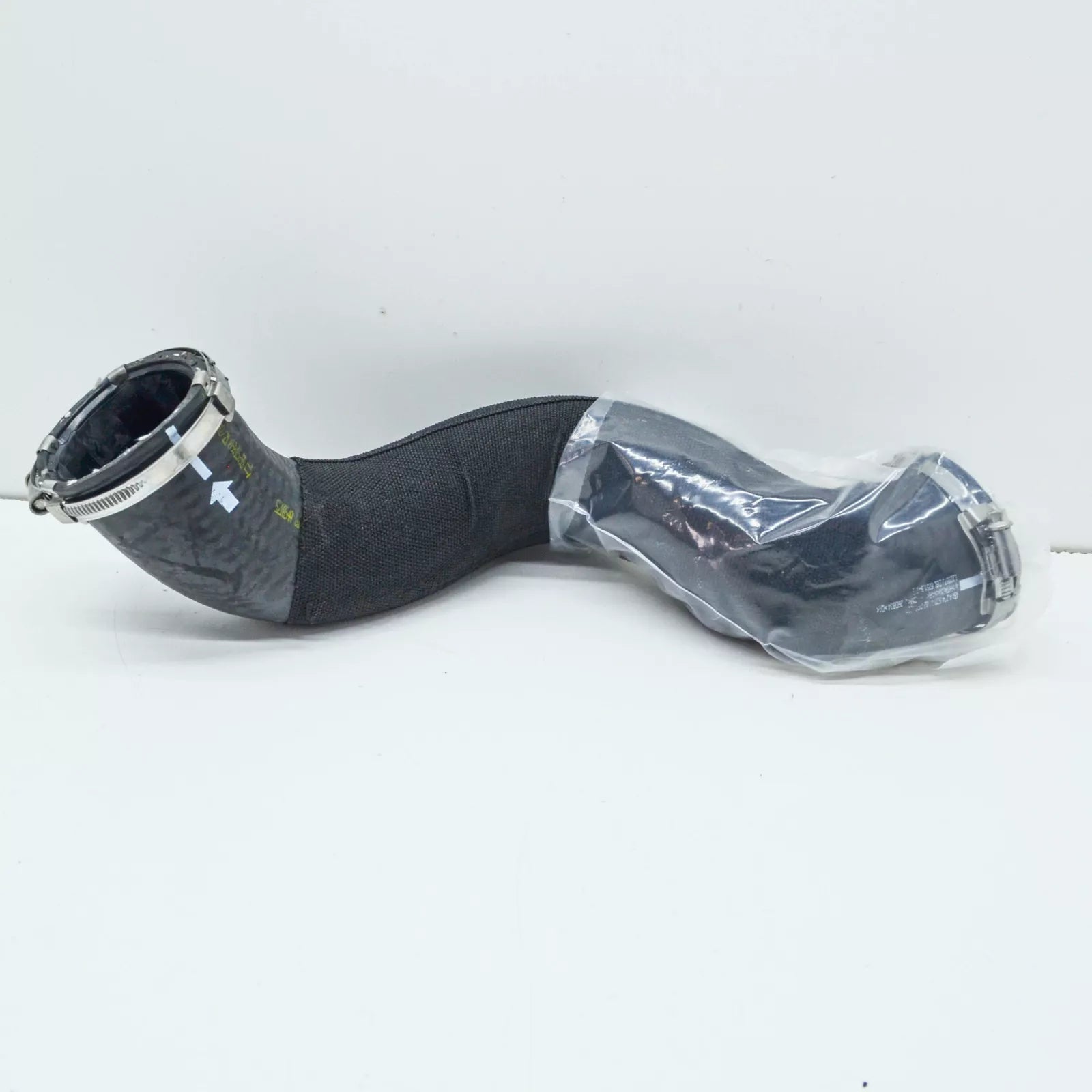 NEW MERCEDES-BENZ C W204 LEFT INTERCOOLER CHARGE AIR HOSE A2045283182 ORIGINAL