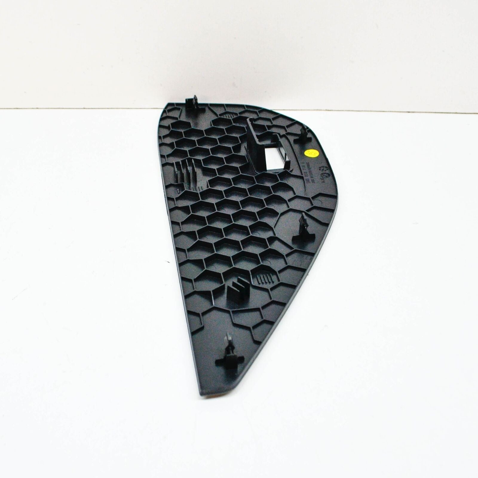 NEW VW TIGUAN AD MK2 FRONT DASHBOARD RIGHT COVER LHD 5NB858218A82V ORIGINAL