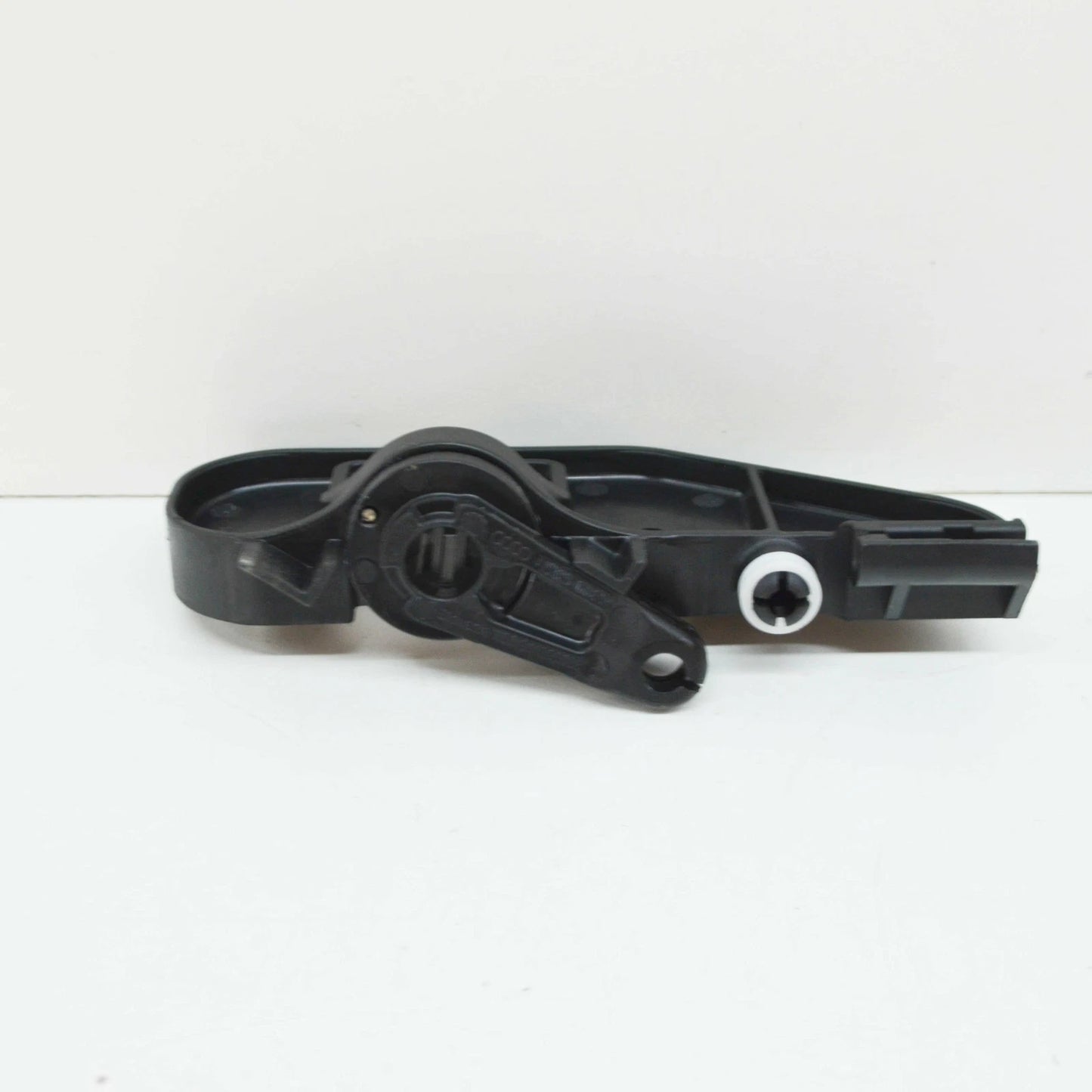 NEW AUDI TT 8J LHD BONNET RELEASE HANDLE BRACKET MOUNT 8J1823633C ORIGINAL