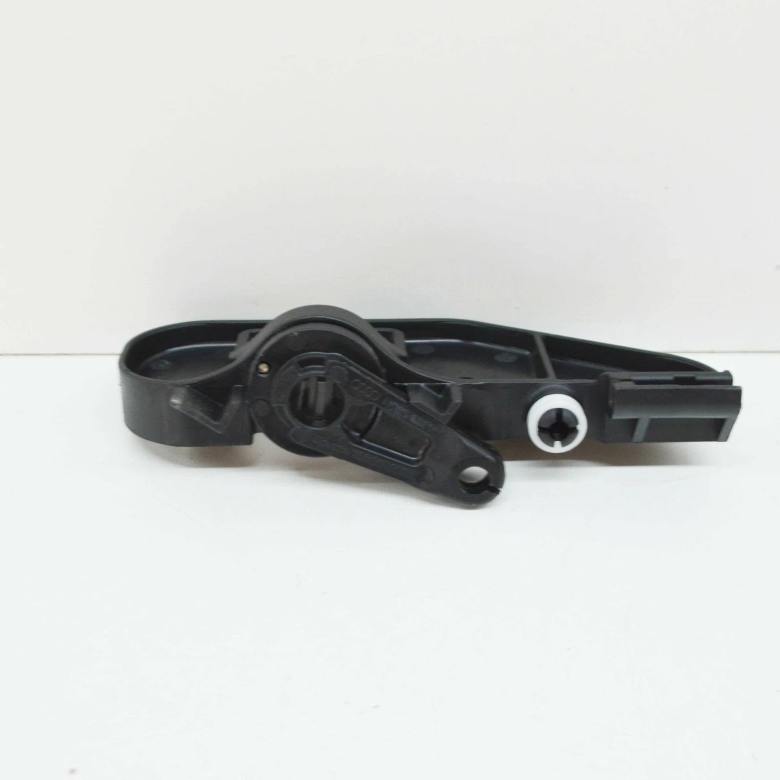 NEW AUDI TT 8J LHD BONNET RELEASE HANDLE BRACKET MOUNT 8J1823633C ORIGINAL