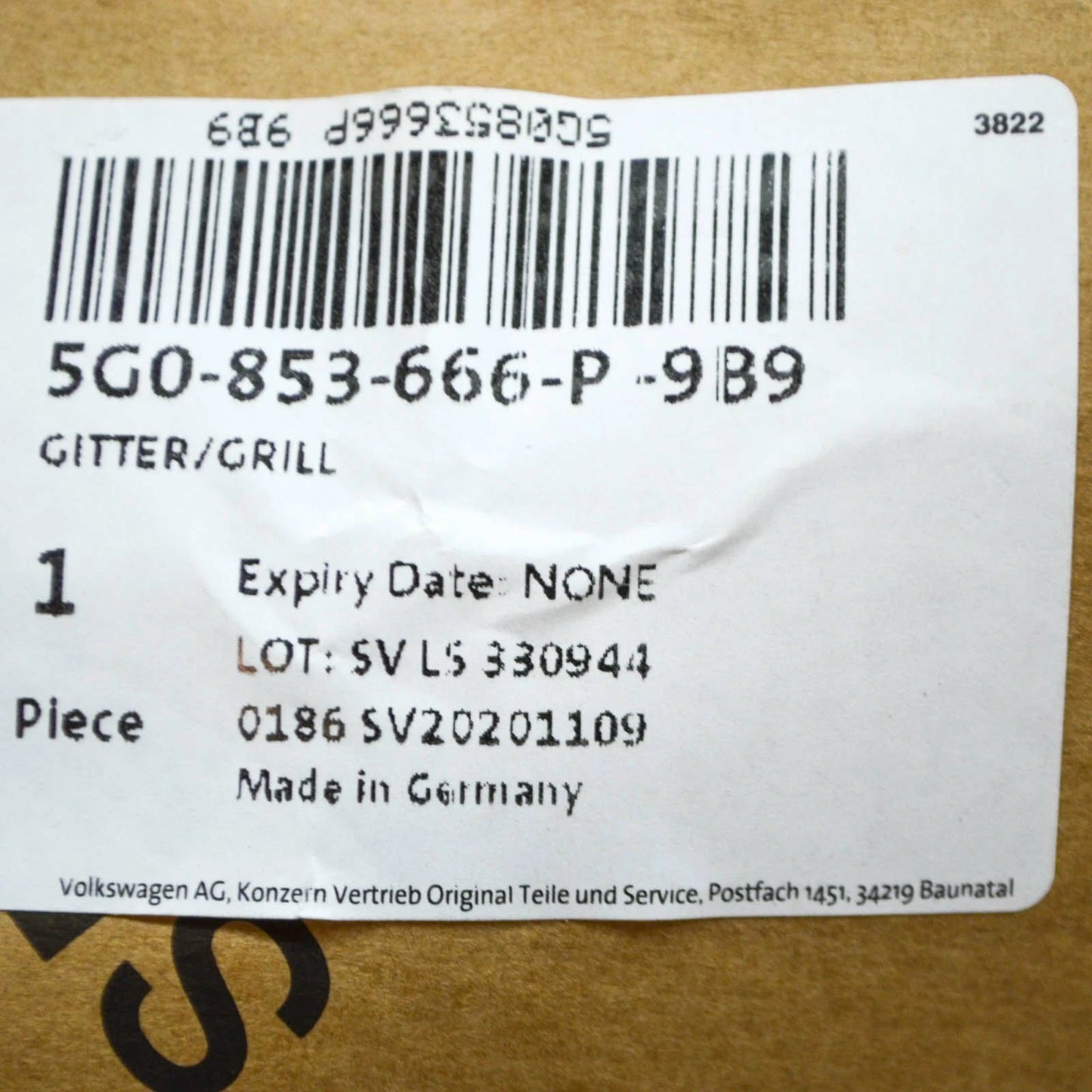 NEW VW GOLF MK7 FRONT BUMPER RIGHT AIR GUIDE GRILLE 5G0853666P9B9