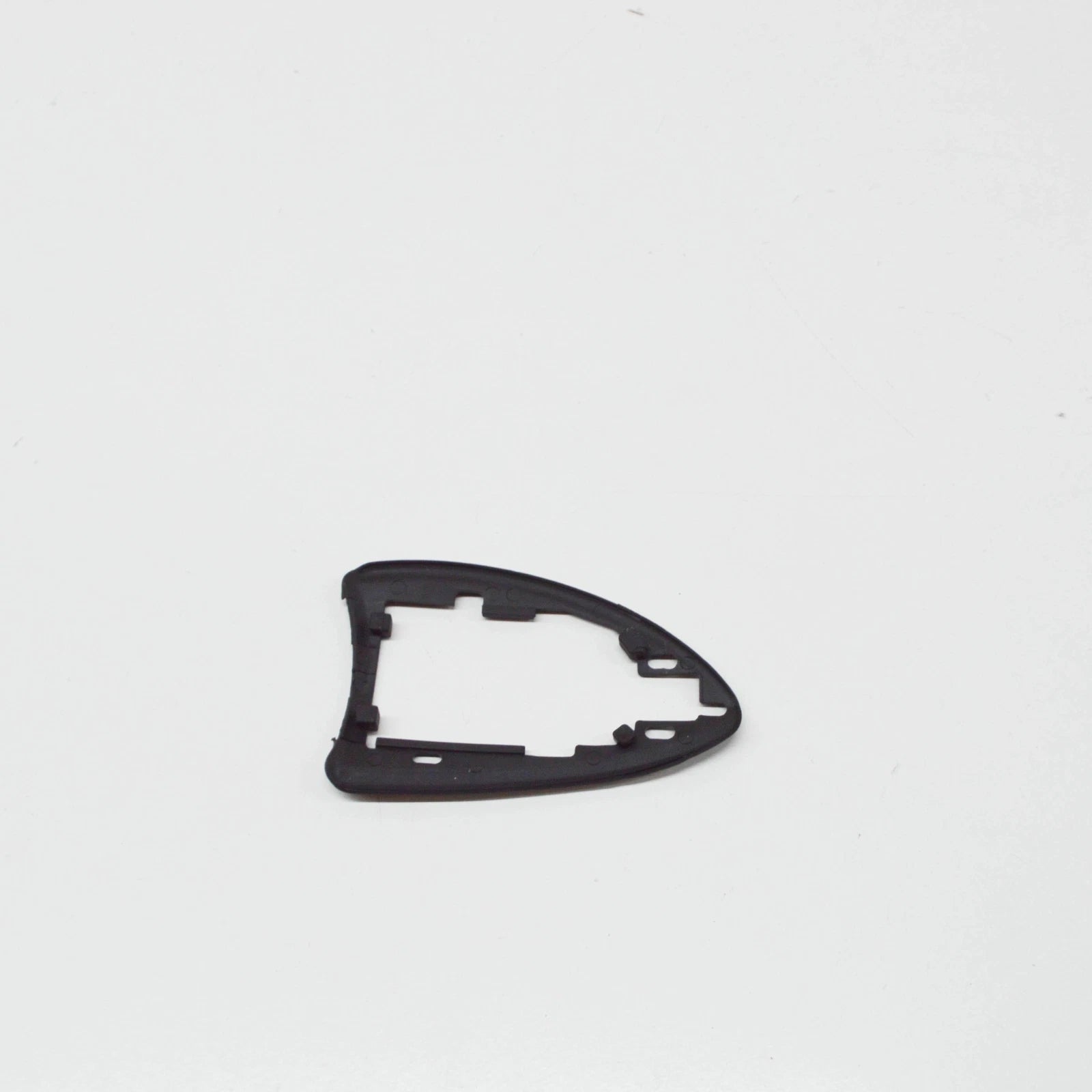 NEW BMW X5 E53 RIGHT OUTER DOOR HANDLE BASE PAD SEAL 51218243632 8243632