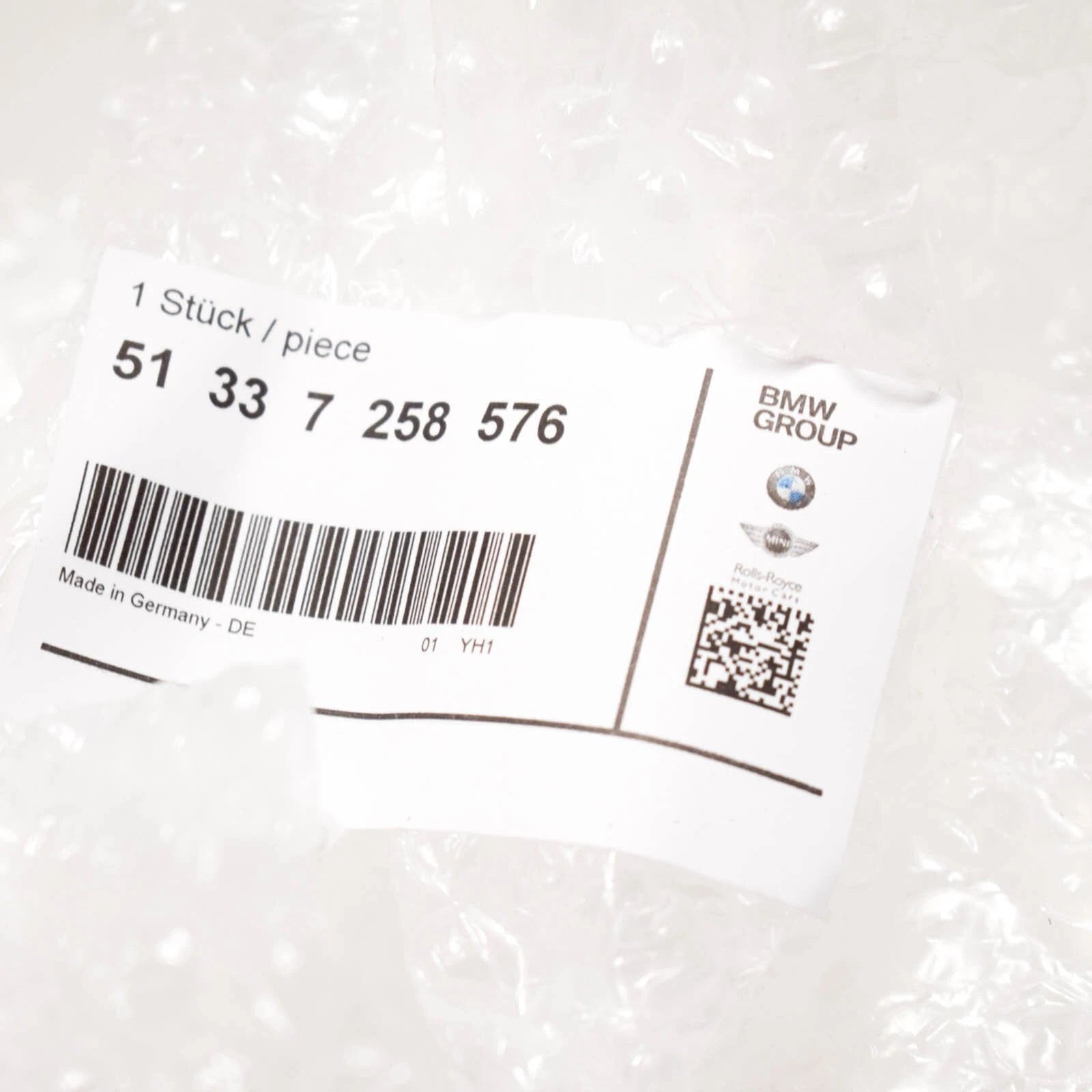 NEW BMW 3 E90 FRONT DOOR SPEAKER COVER WINDOW FRAME RIGHT 51337258576 ORIGINAL