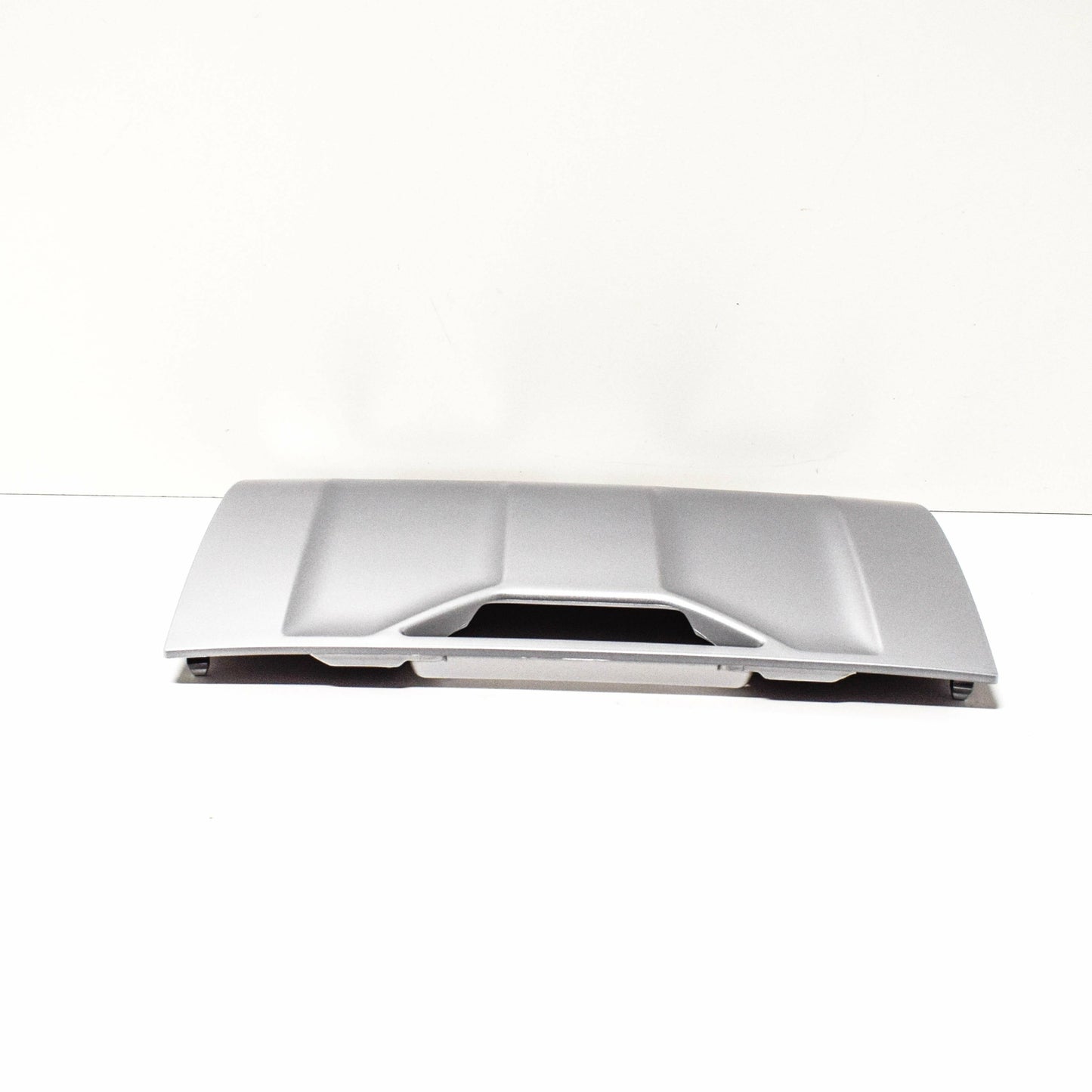 NEW VOLKSWAGEN PASSAT B7 REAR BUMPER TOWING HITCH COVER 3AF807397U34 ORIGINAL