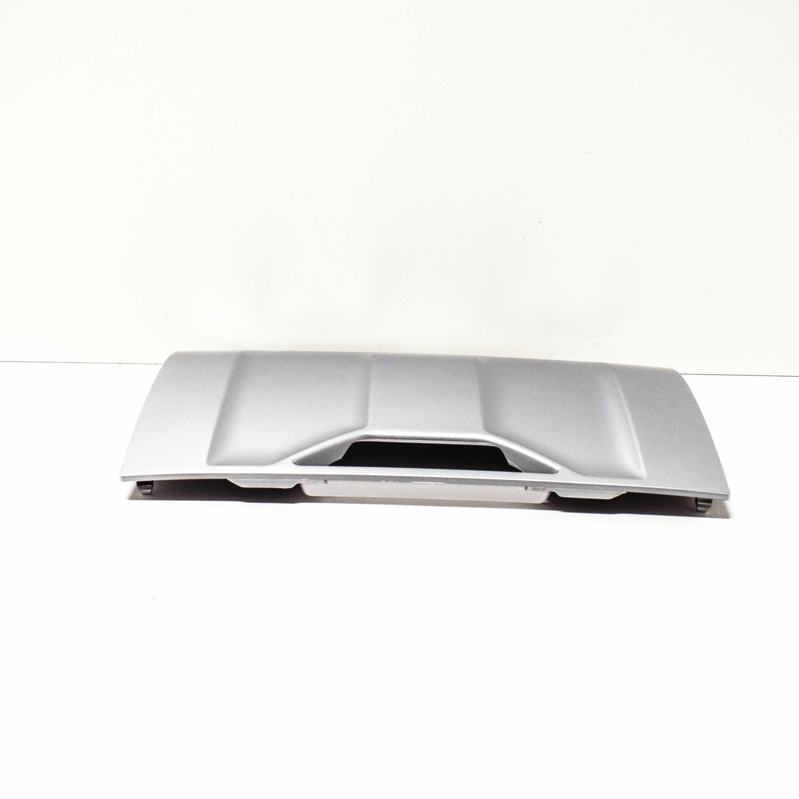 NEW VOLKSWAGEN PASSAT B7 REAR BUMPER TOWING HITCH COVER 3AF807397U34 ORIGINAL