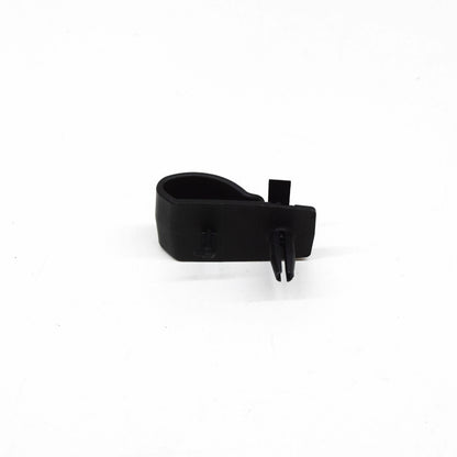 new mercedes-benz c w204 luggage compartment bracket clip a2046930014 original