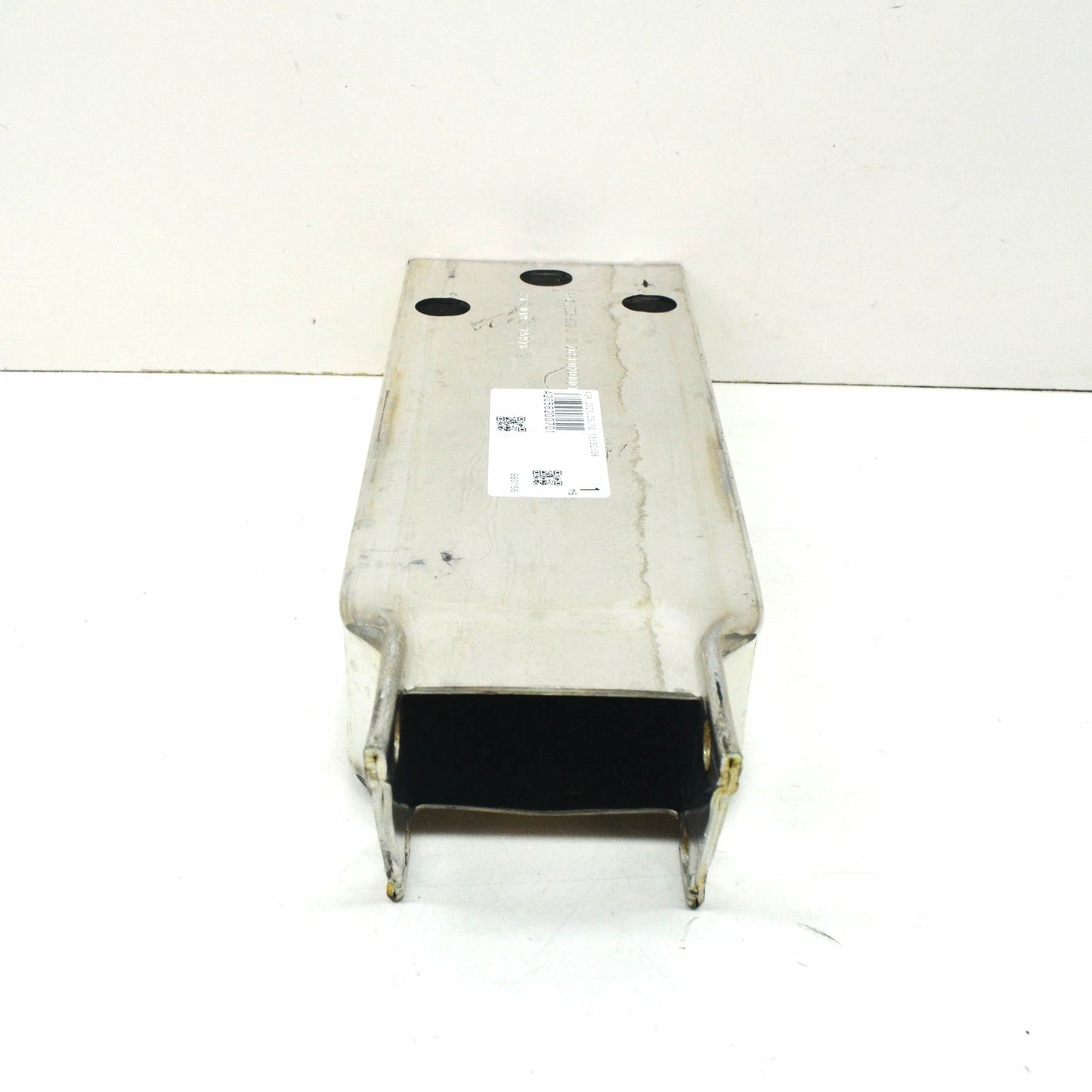 NEW MB E W213 FRONT BUMPER LEFT REINFORCEMENT EXTENSION BRACKET AMG A2056200701