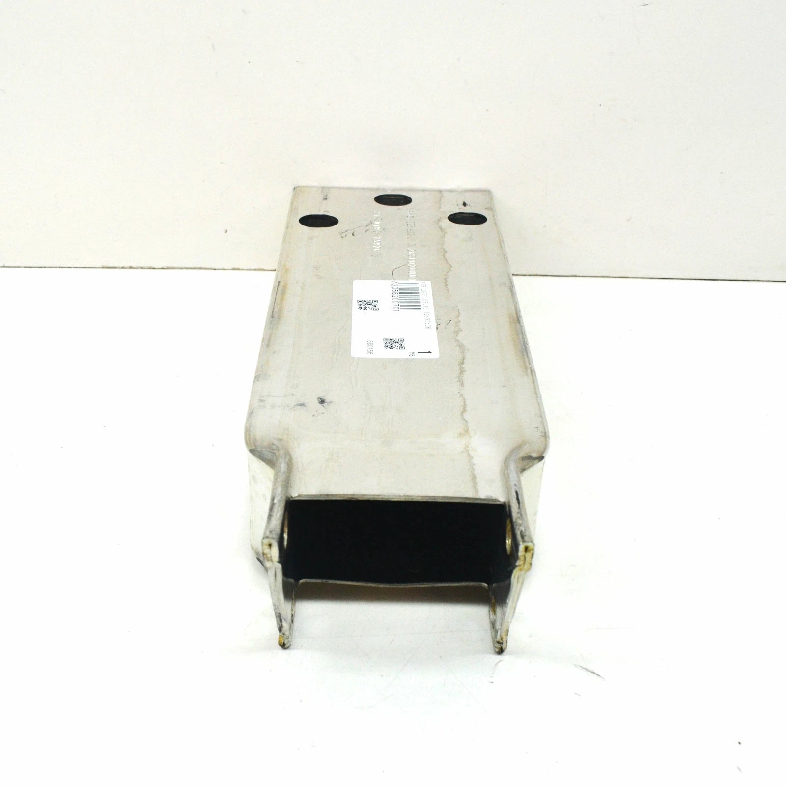 NEW MB E W213 FRONT BUMPER LEFT REINFORCEMENT EXTENSION BRACKET AMG A2056200701