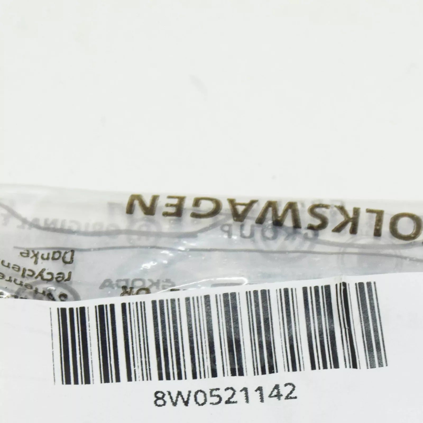 NEW AUDI A4 B9 DRIVE SHAFT SPACER 8W0521142 ORIGINAL