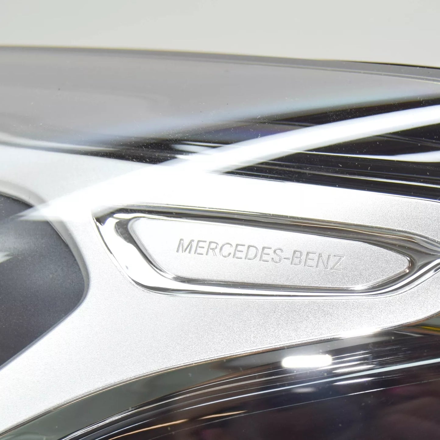 NEW MERCEDES-BENZ SLK R172 FRONT LEFT HEADLIGHT RHD A1729061301 ORIGINAL