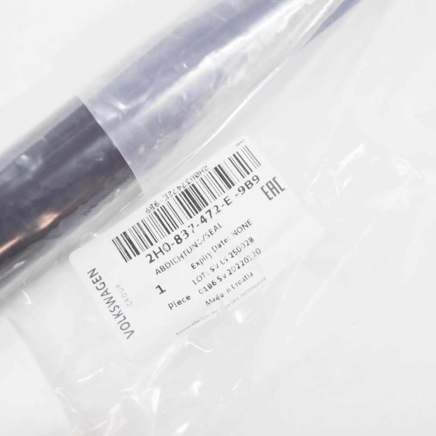 NEW VW AMAROK 2H FRONT RIGHT INNER WINDOW APERTURE SEAL 2H0837472E9B9 ORIGINAL