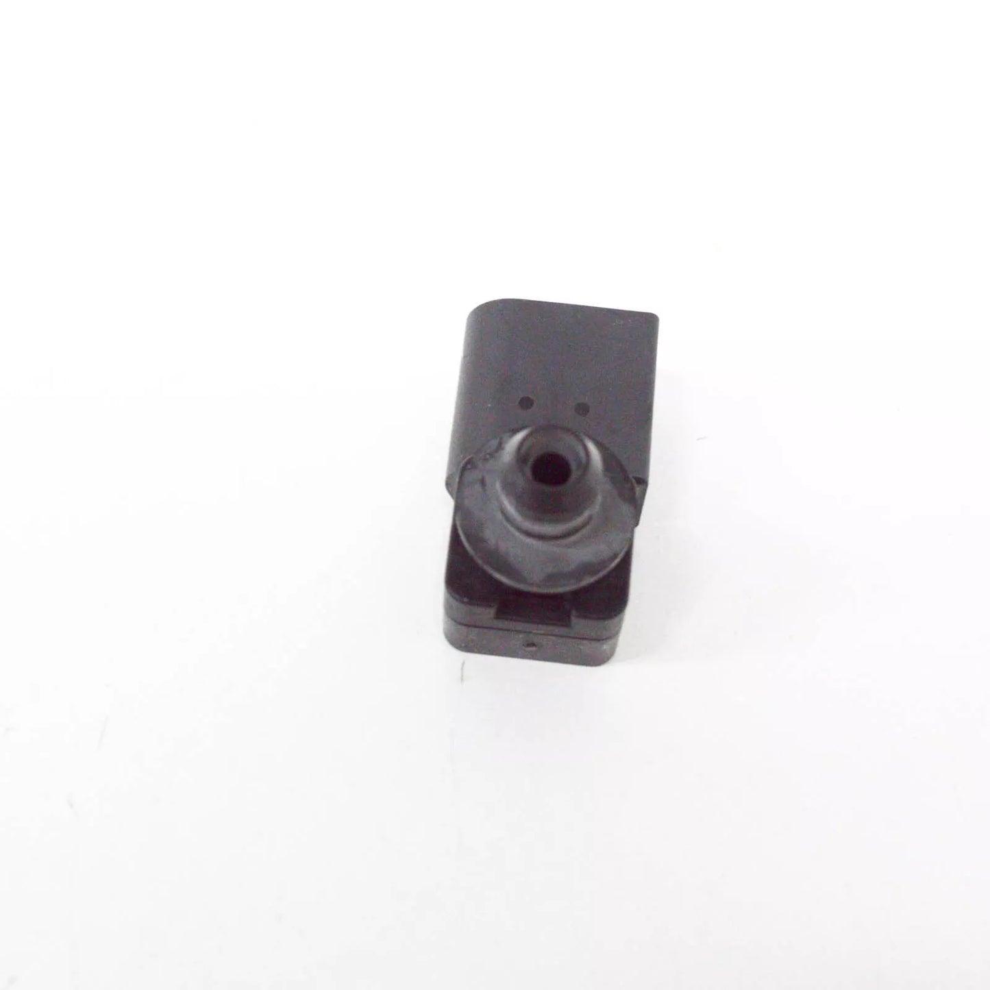 NEW BMW X5 X6 E46 F15 FUEL INJECTION SYSTEM-RESSURE SENSOR 13627792260 7792260