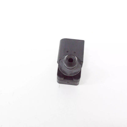 NEW BMW X5 X6 E46 F15 FUEL INJECTION SYSTEM-RESSURE SENSOR 13627792260 7792260