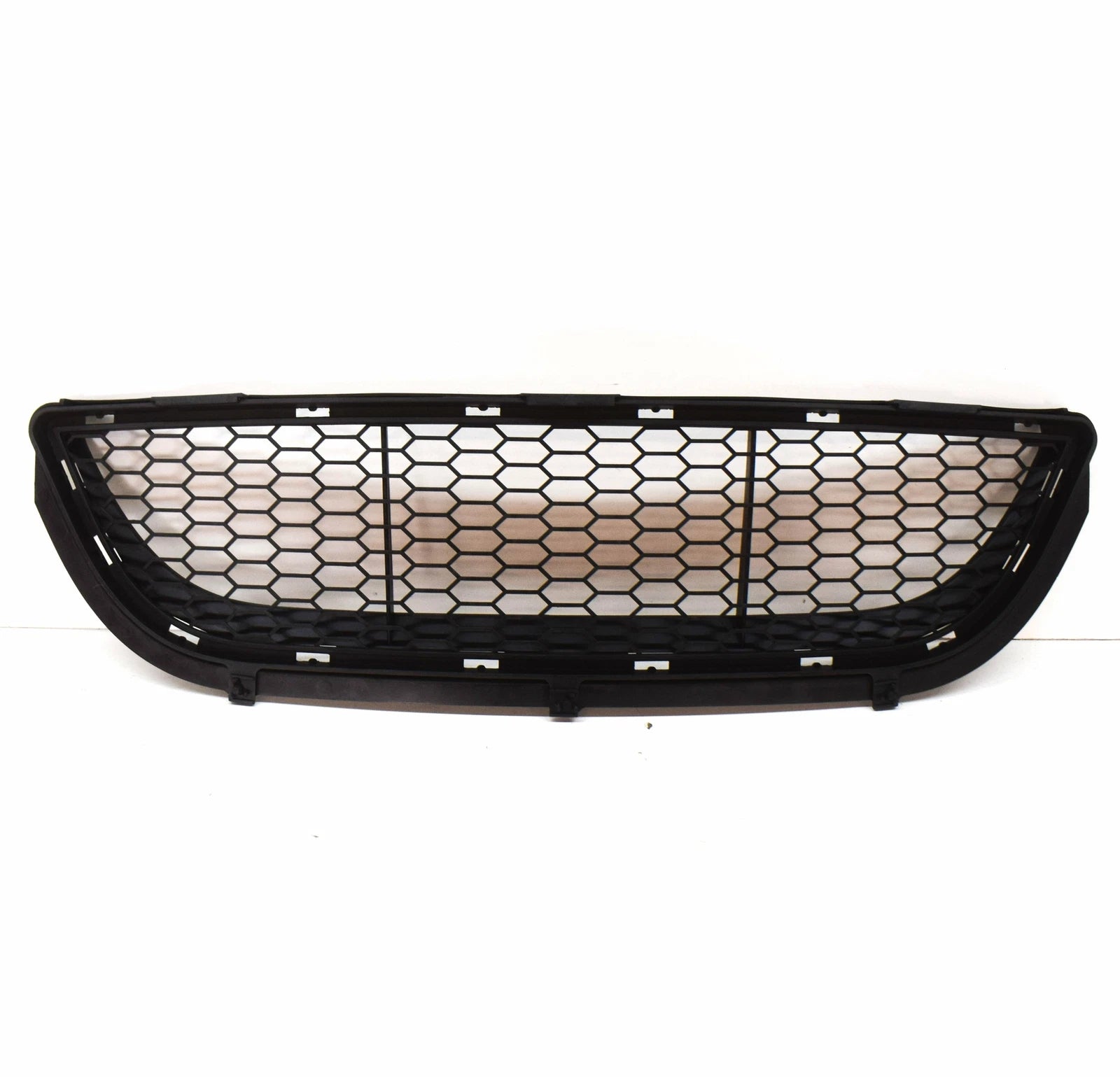 NEW BMW 3 E90 FRONT M SPORT BUMPER LOWER CENTER GRILLE 51118047365 2008