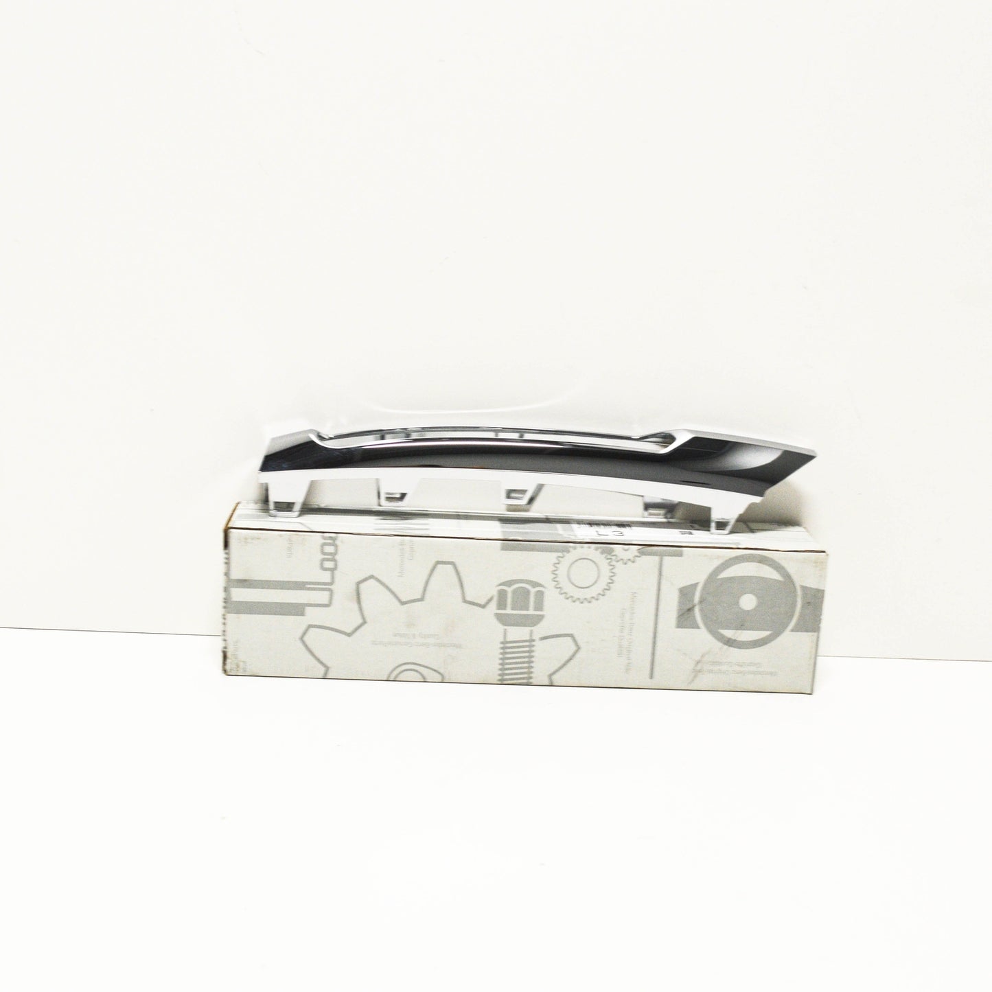 NEW MERCEDES-BENZ SLK R172 FRONT LEFT COVER TRIM A1728850274 ORIGINAL