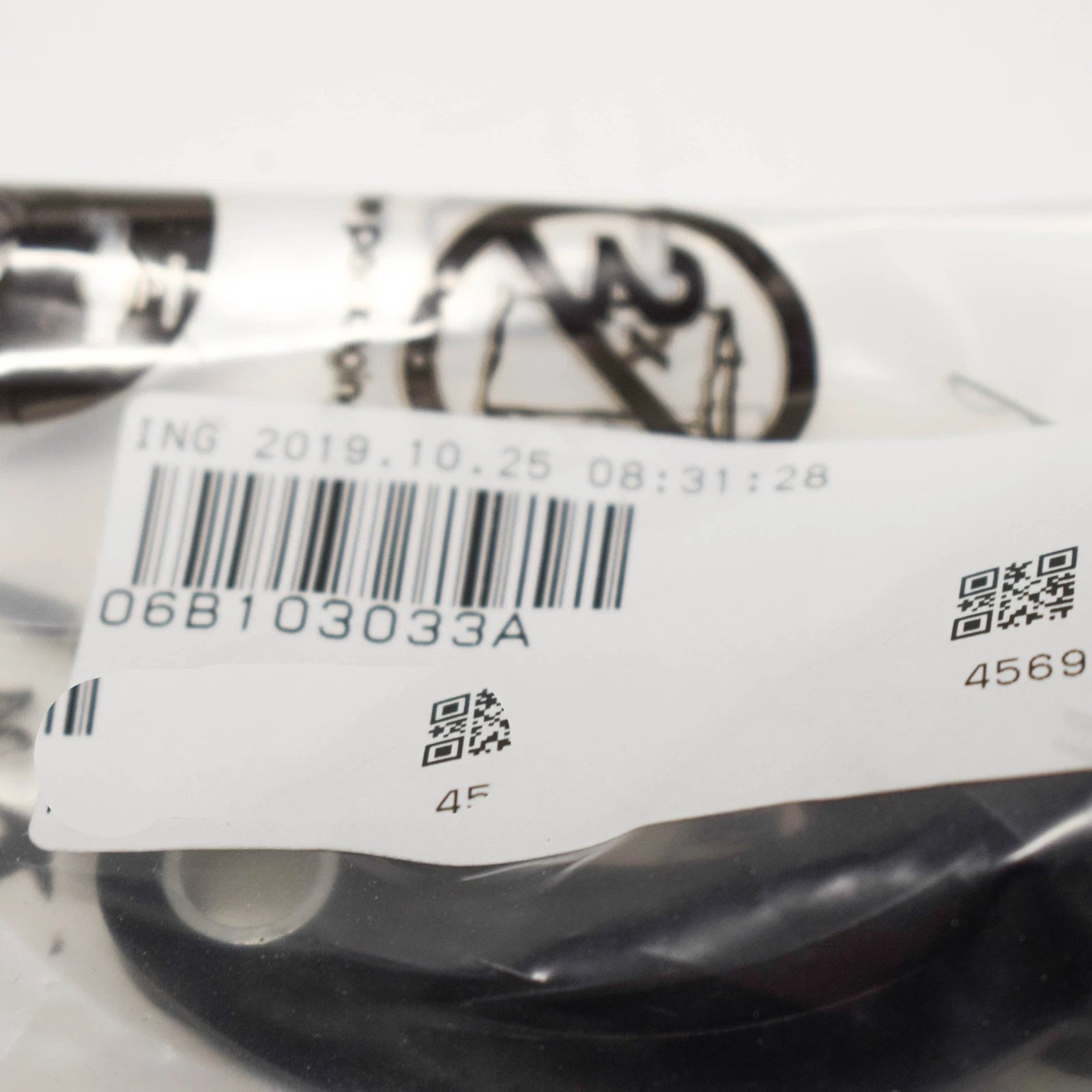 NEW AUDI A4 B6 THERMOSTAT HOUSING J PLUG 06B103033A ORIGINAL