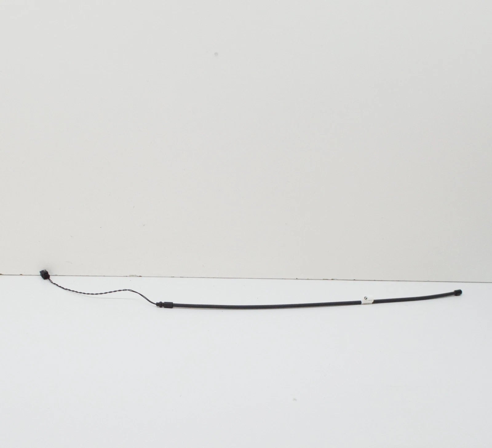 NEW BMW X6 F16 REAR SMART OPERER BOTTOM SENSOR LEAD 61357391043 ORIGINAL