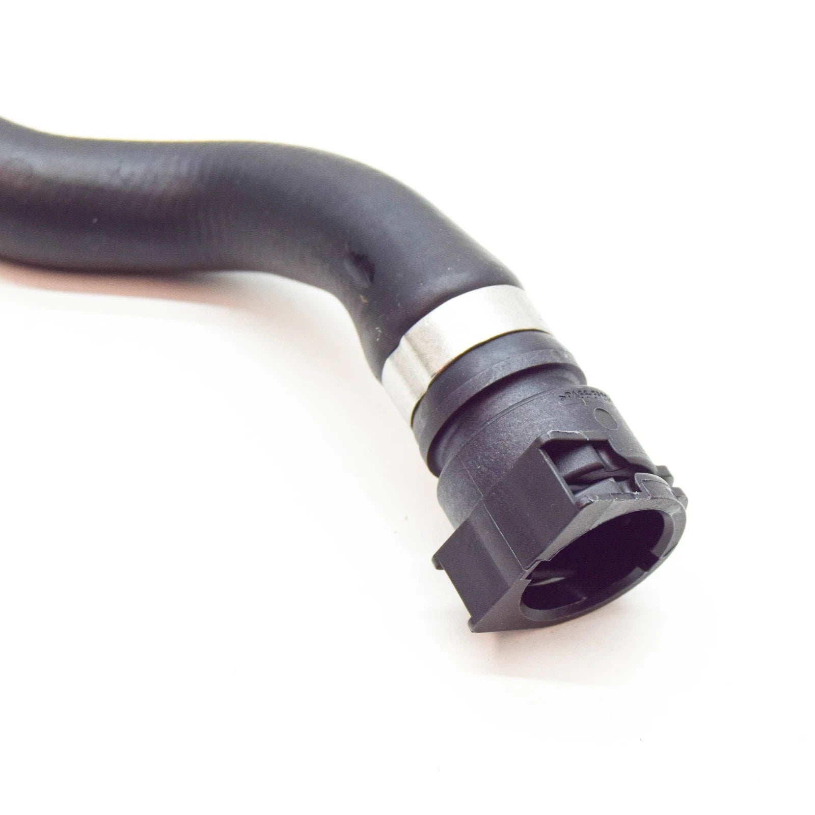 NEW MERCEDES-BENZ S W223 RIGHT SIDE WATER RADIATOR HOSE A2235012202 ORIGINAL