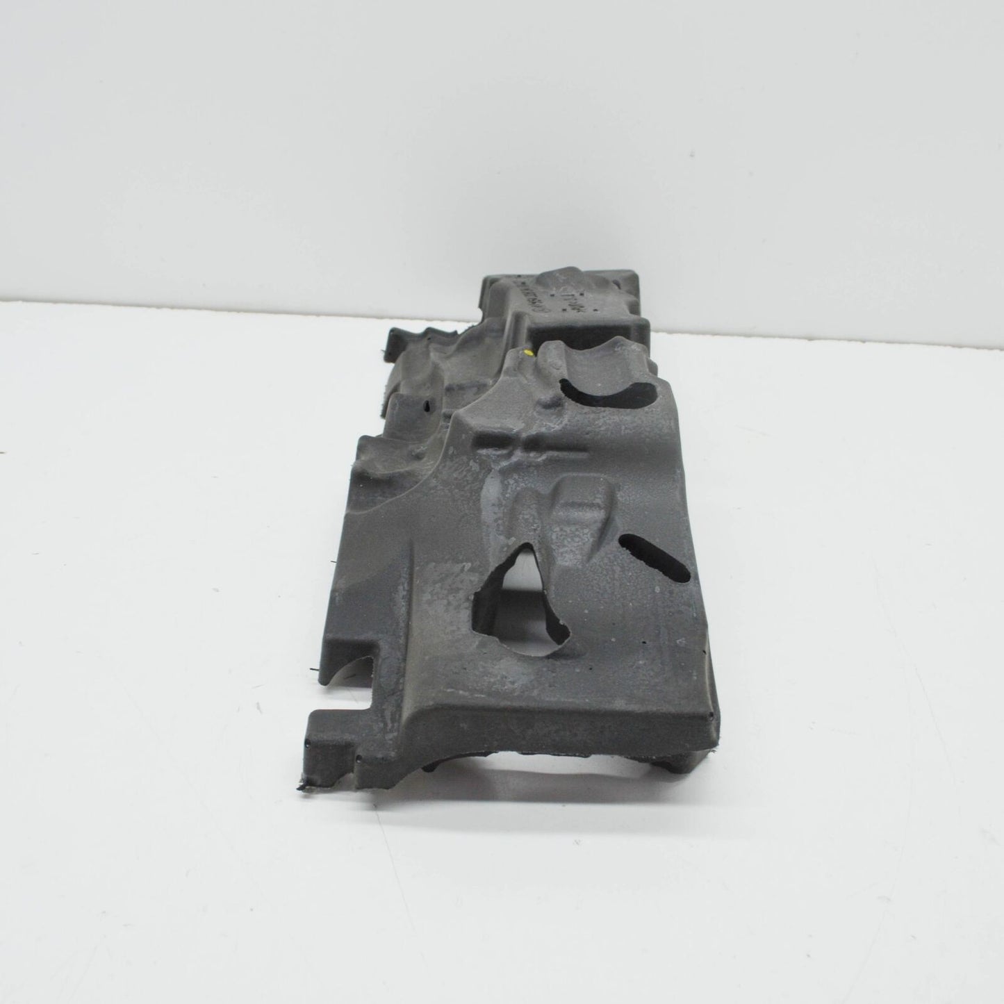 NEW MERCEDES-BENZ A W177 CYLINDER HEAD COVER SOUNDPROOFING A6542263400 ORIGINAL