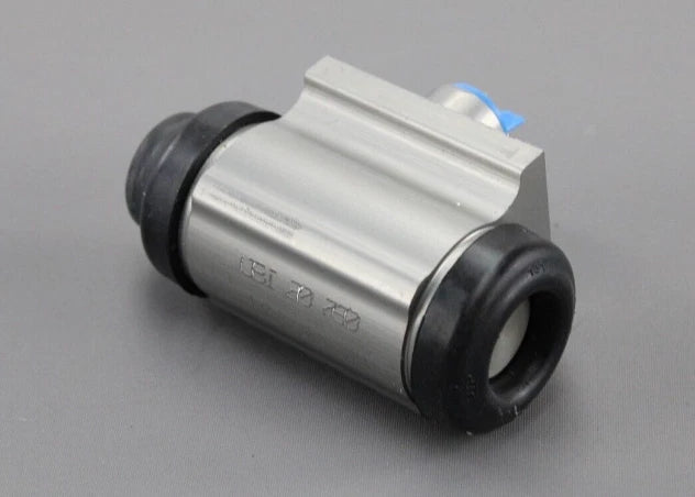 NEW VOLKSWAGEN POLO AW REAR WHEEL BRAKE CYLINDER 2Q0611053B ORIGINAL