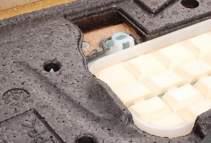 NEW MERCEDES-BENZ C COUPE CL203 FRONT RIGHT DOOR PANEL A20372016629D88 ORIGINAL