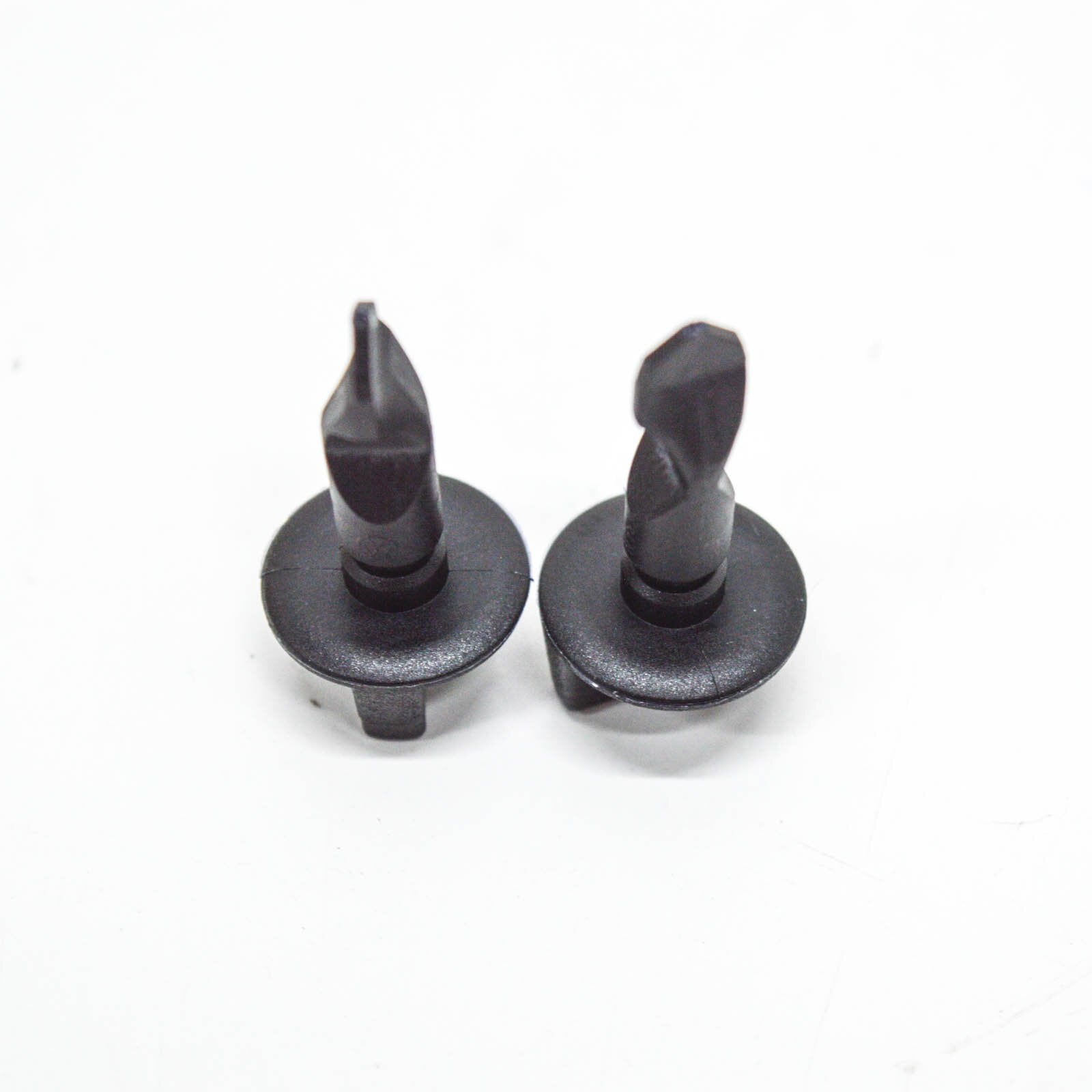 new audi a1 mk1 rear bumper tow eye cover clip pin 2 pieces 6q0807643 original