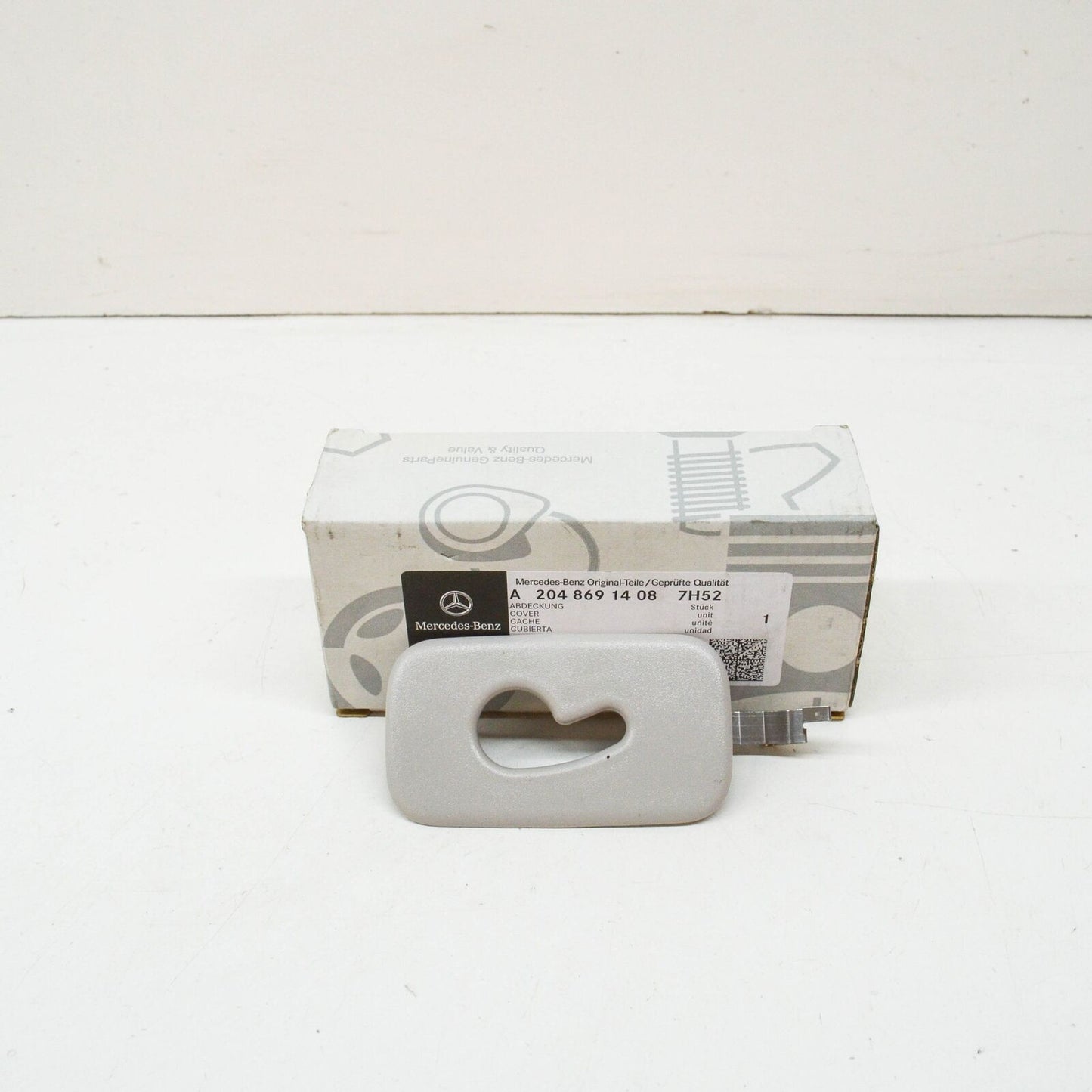 NEW MB CLA COUPE C117 REAR RIGHT LUGGAGE NET BRACKET A20486914087H52 ORIGINAL