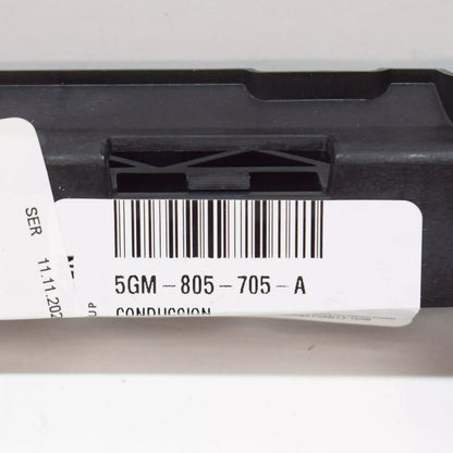 NEW VW PASSAT B8 FRONT RADIATOR CENTER UPPER BRACKET HOLDER 5GM805705A ORIGINAL