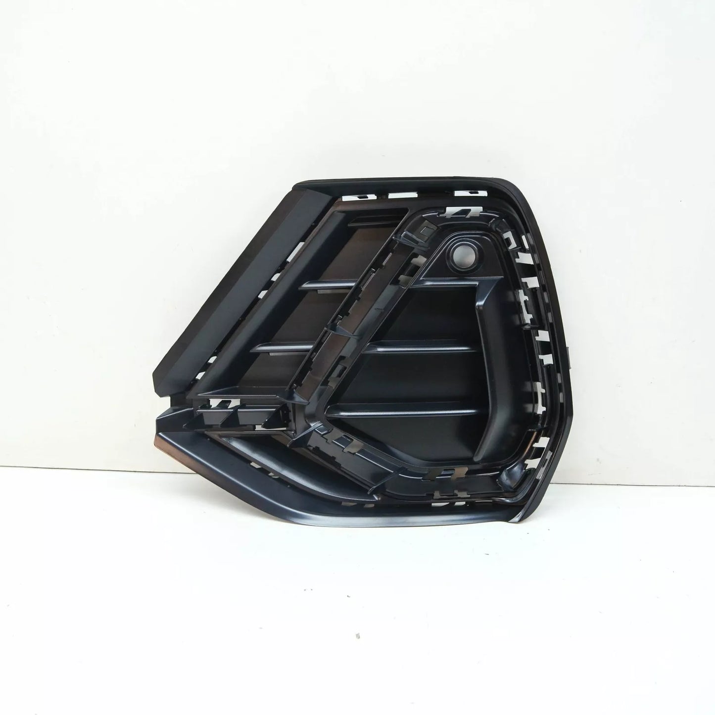 NEW AUDI Q3 F3 FRONT BUMPER LEFT LOWER GRILLE 83A807681D9B9