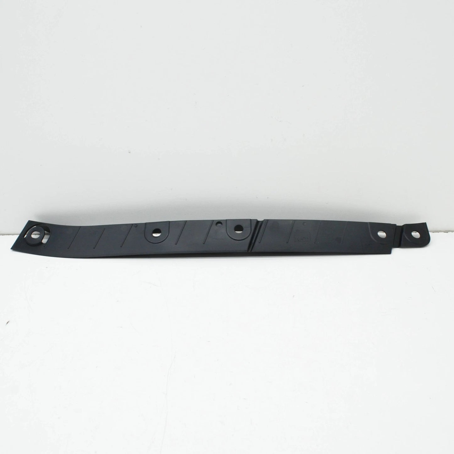 NEW BMW M5 F90 5 FRONT BUMPER LEFT PRESSURE LIP 51118084175 ORIGINAL