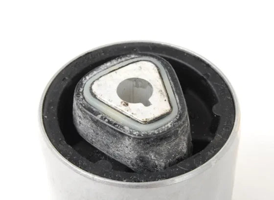 NEW BMW 1 E81 FRONT CONTROL ARM HYDRO BEARING 31126763719 ORIGINAL