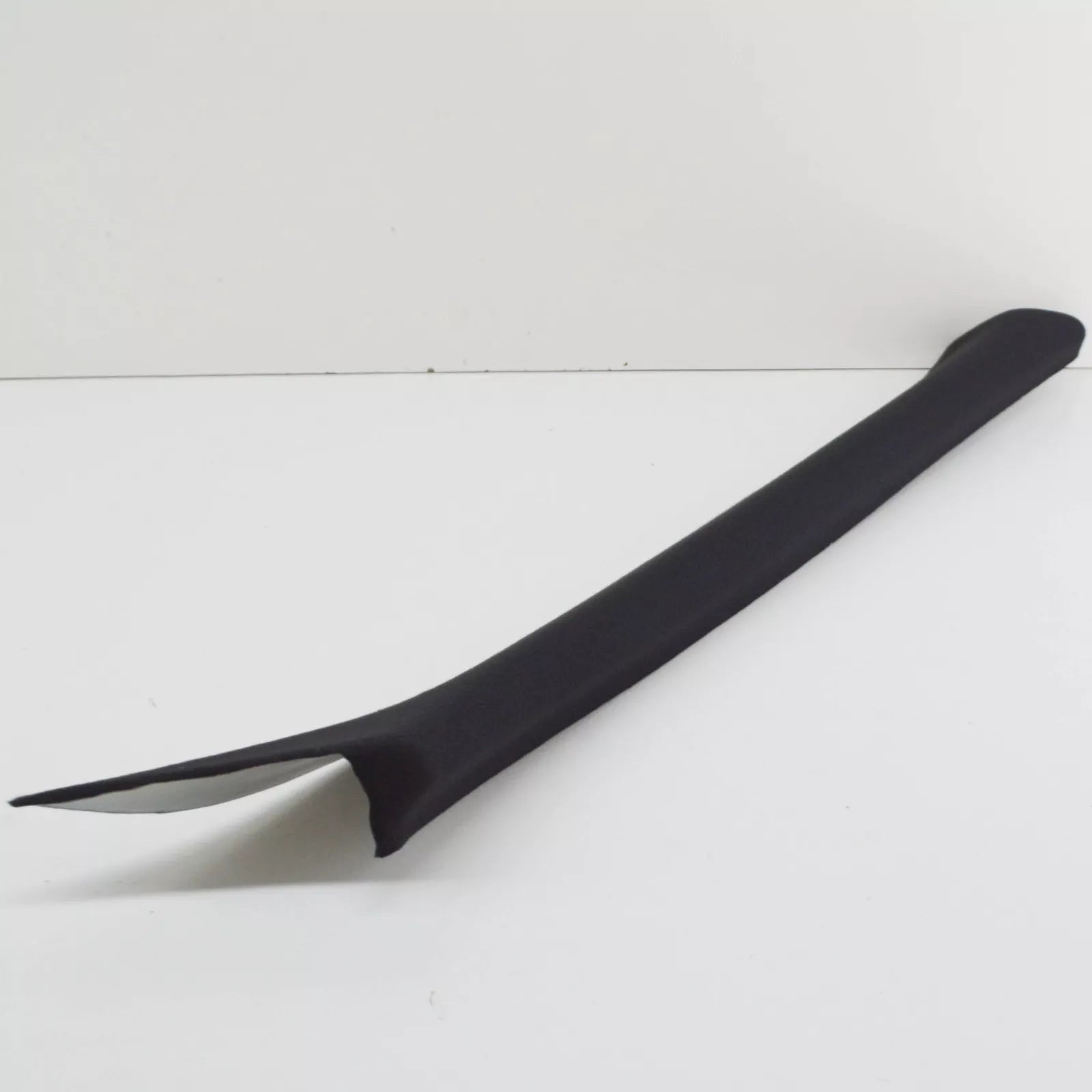 NEW BMW 3 COMPACT E36 RIGHT A PILLAR COVER 51438189192 8189192 ORIGINAL