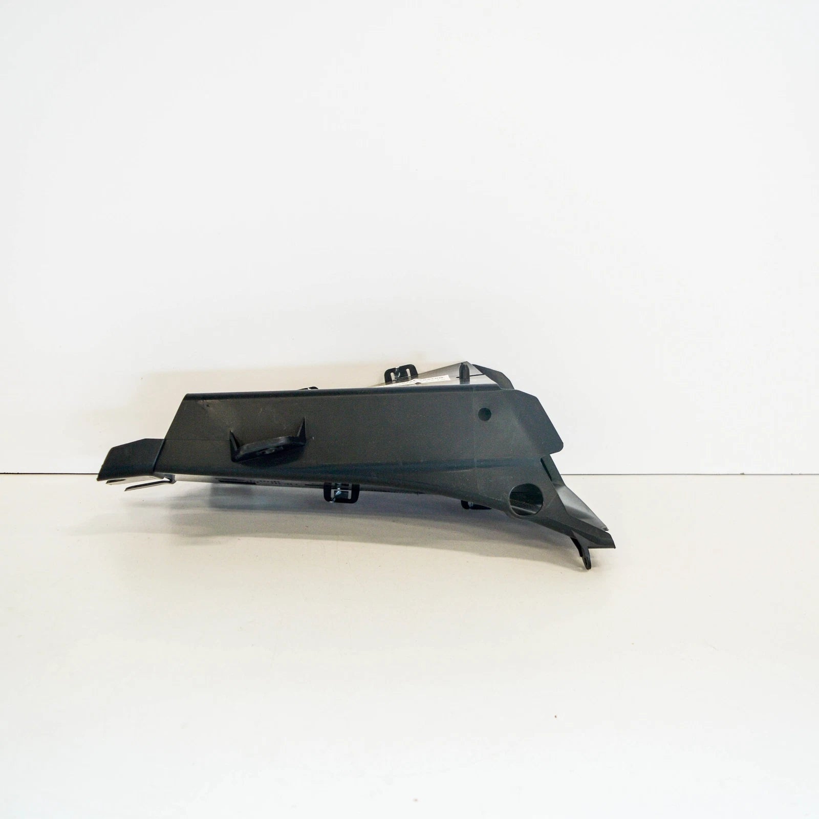 NEW BMW 5 F10 FRONT RIGHT BRAKE AIR DUCT 7331784 51747331784 2015 ORIGINAL