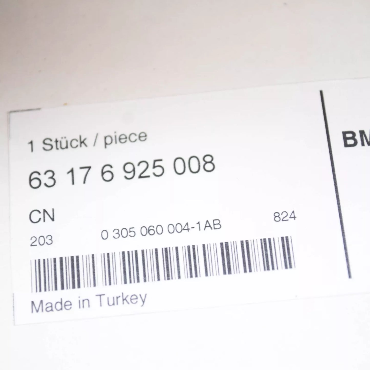 NEW BMW Z4 E85 FRONT RIGHT FOG LIGHT 63176925008 6925008 2007 ORIGINAL