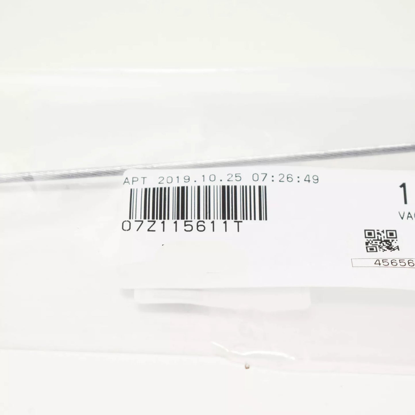 NEW VOLKSWAGEN TOUAREG 7L OIL DIPSTICK 07Z115611T ORIGINAL