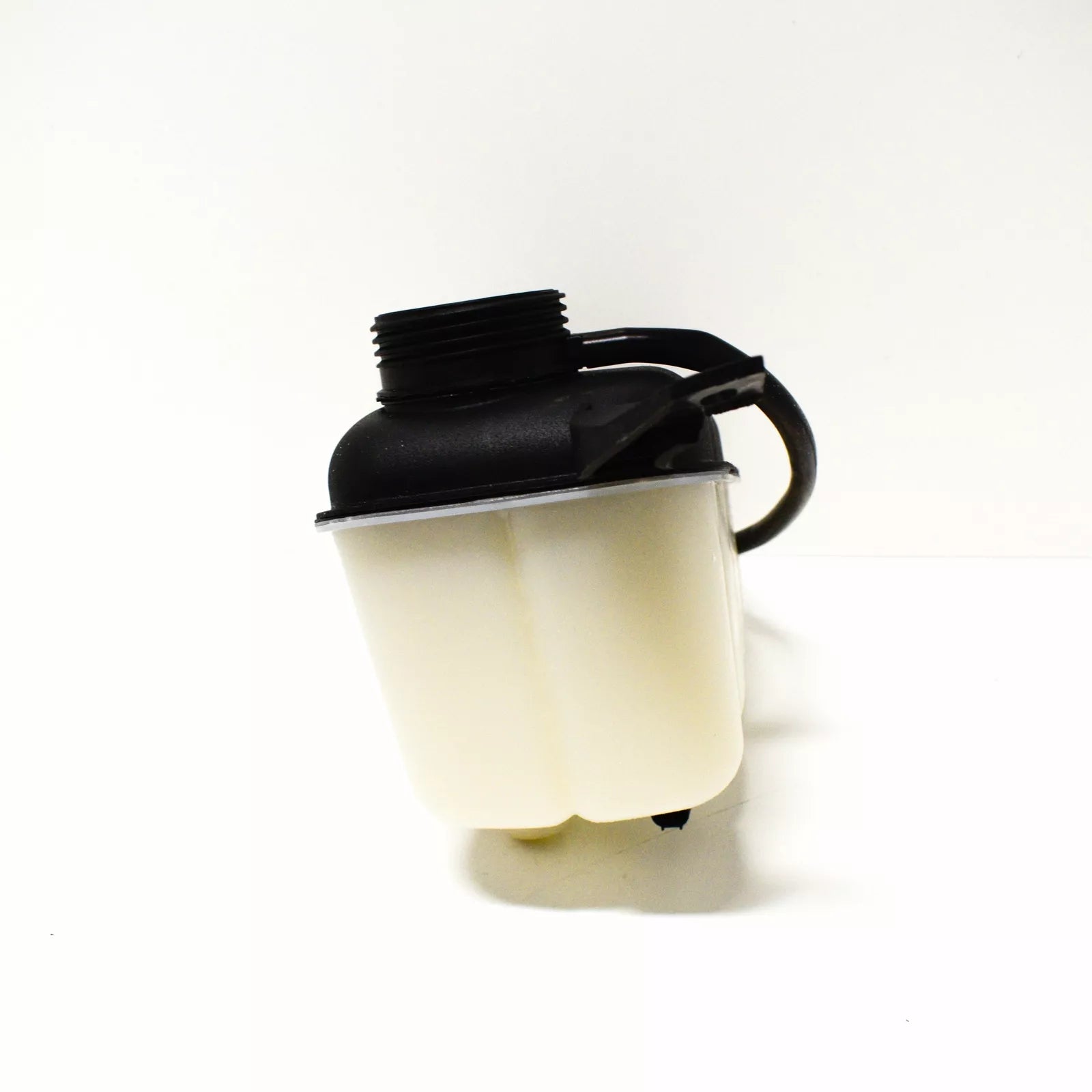 NEW MERCEDES-BENZ G-CLASS W463 COOLANT EXPANSION TANK A2205000149 ORIGINAL