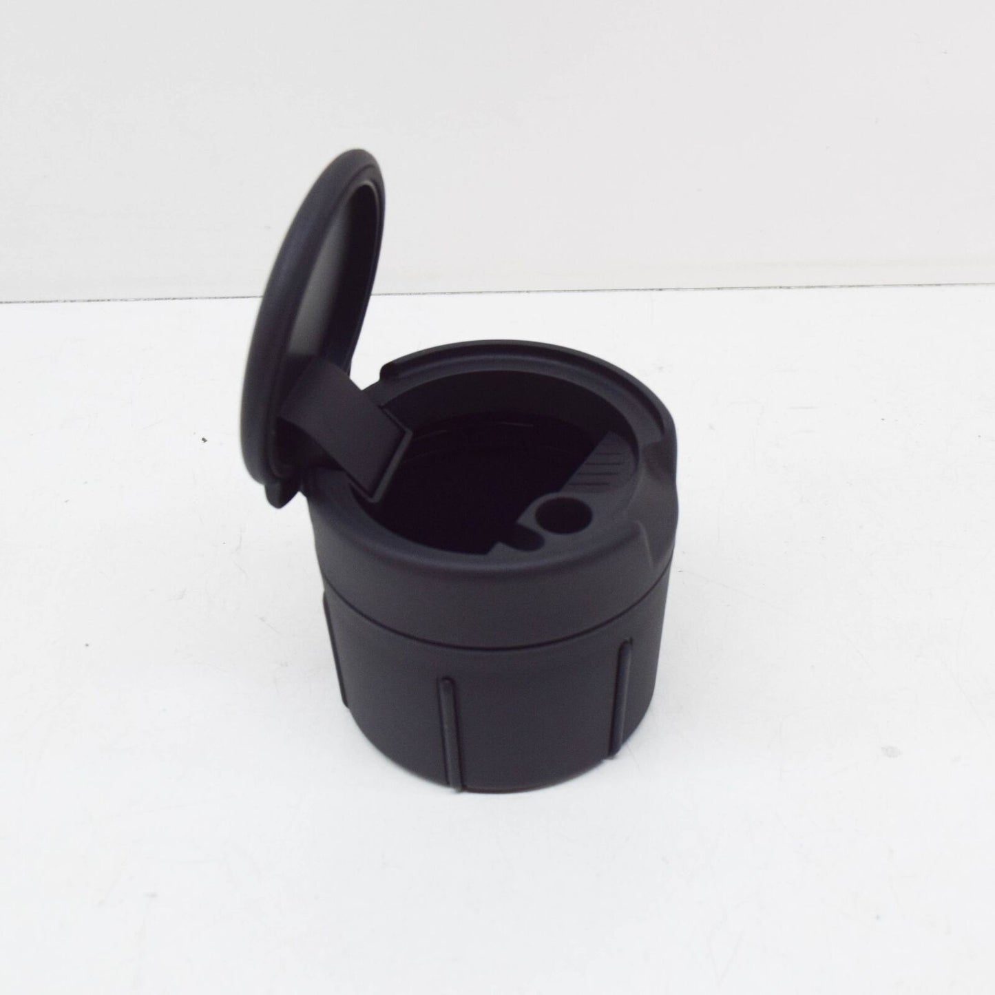 NEW VOLKSWAGEN JETTA MK6 CENTER CONSOLE CUP HOLDER ASHTRAY 5N0857961B82V