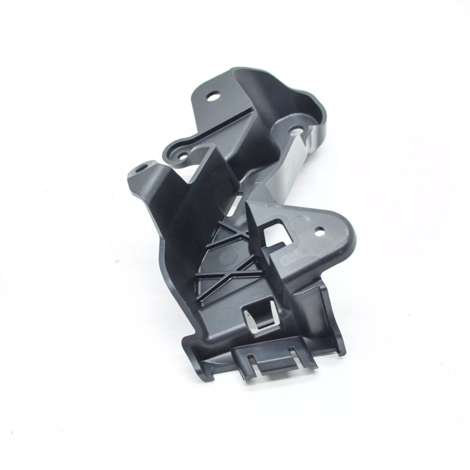 NEW MERCEDES-BENZ C W205 REAR RIGHT LOWER BUMPER BRACKET A2058854214