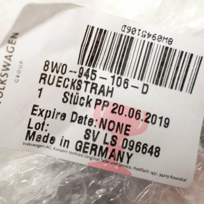 NEW AUDI A4 B9 REAR LIGHT REFLECTOR RIGHT 8W0945106D