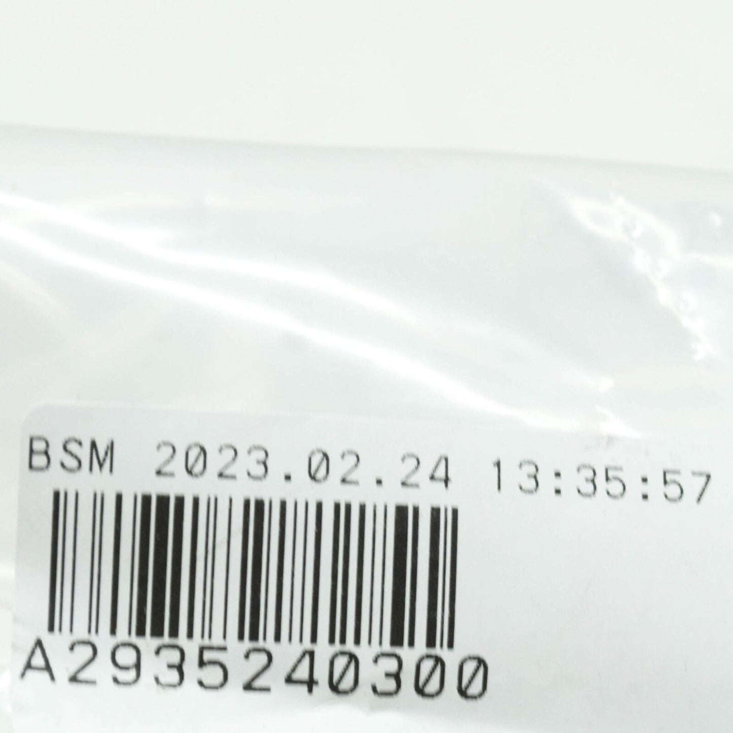 new mercedes-benz eqc front left engine compartment bracket a2935240300 original