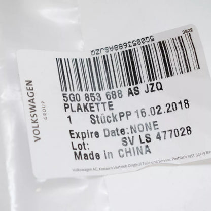 NEW VOLKSWAGEN GOLF MK7 5G LEFT FENDER GTI STICKER LOGO 5G0853688ASJZQ ORIGINAL