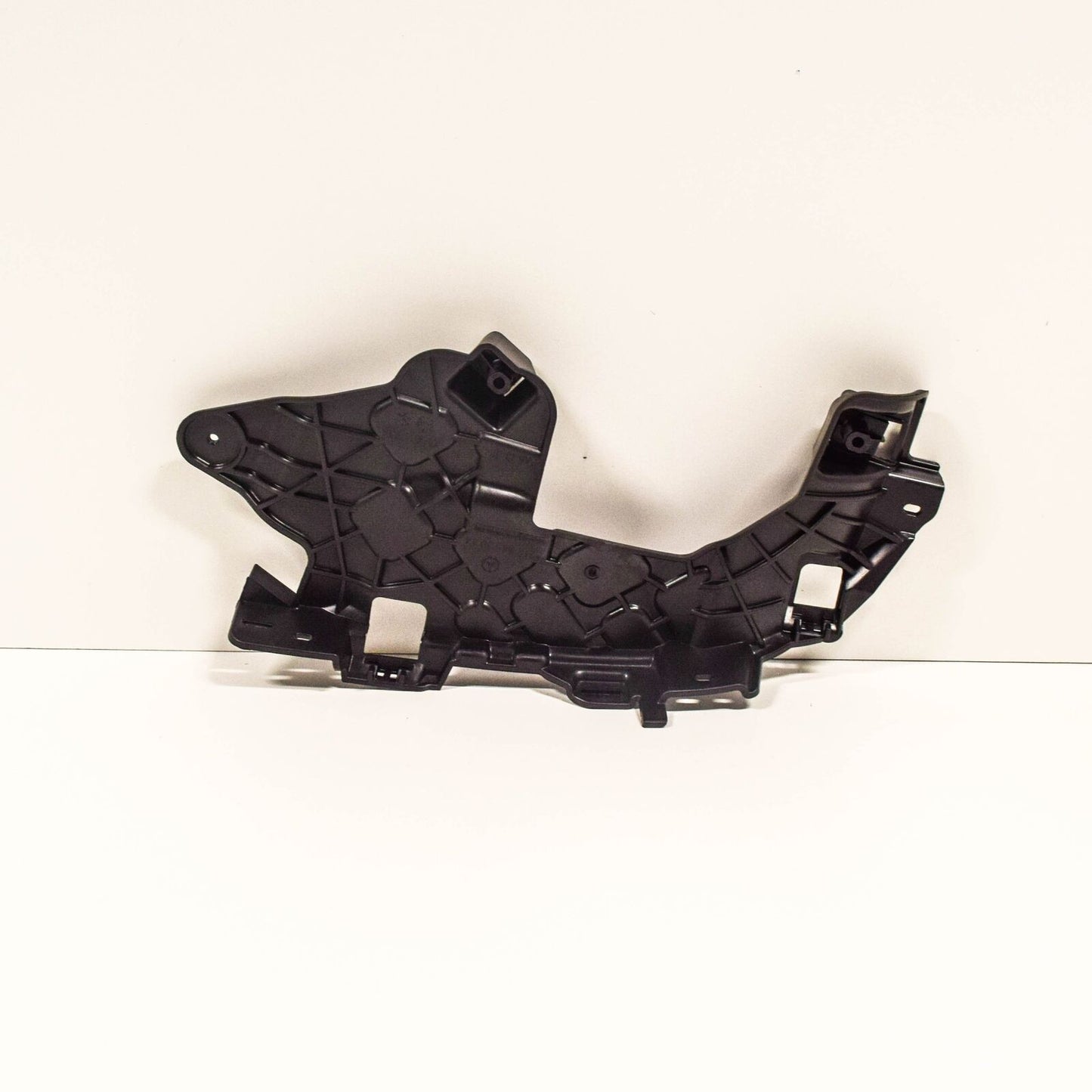 NEW MERCEDES BENZ E W212 REAR RIGHT BUMPER SUPPORT BRACKET A2128855014 ORIGINAL