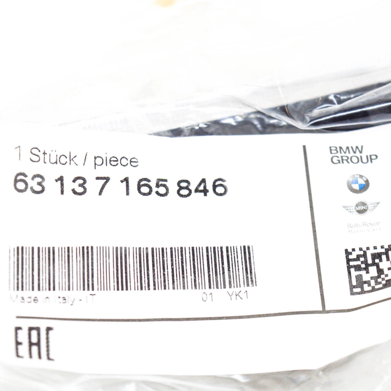 NEW BMW 3 E46 FRONT RIGHT WING FENDER TURN INDICATOR 63137165846 7165846