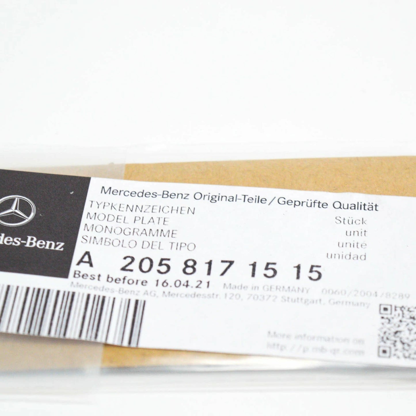 NEW MERCEDES BENZ C W205 BLUETEC REAR EMBLEM LOGO A2058171515